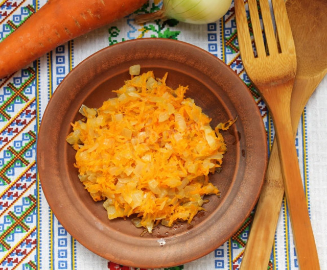 Fried onions and carrots