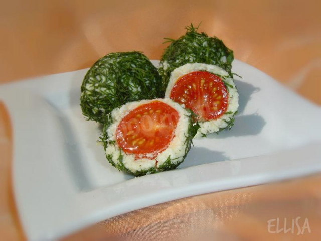 Snack balls with cherry and cheese