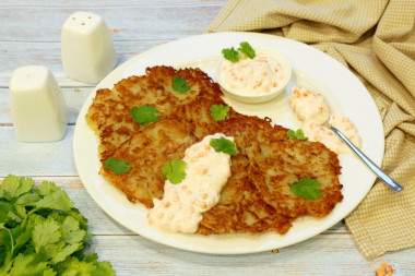 Latkes for Hanukkah Jewish pancakes