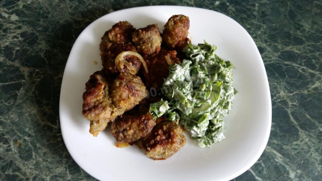 Fried beef liver in corn flour