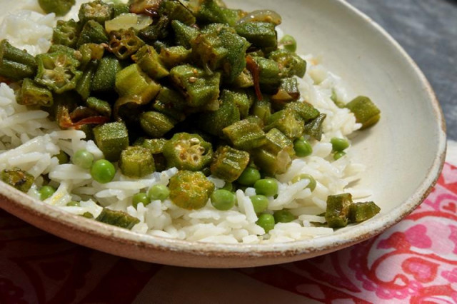 Fried okra in Indian style