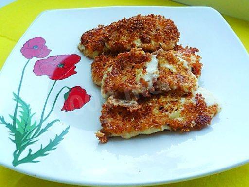 Suluguni cheese fried in breadcrumbs is a great snack