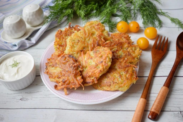 Classic potato pancakes