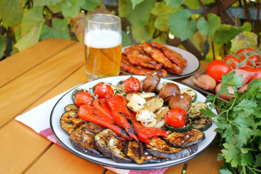 Grilled vegetables on barbecue