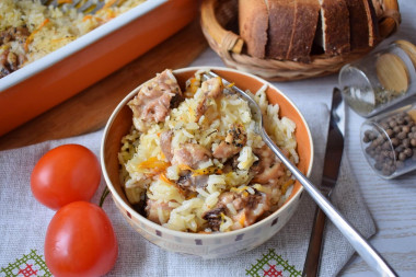 Pilaf in the oven with chicken