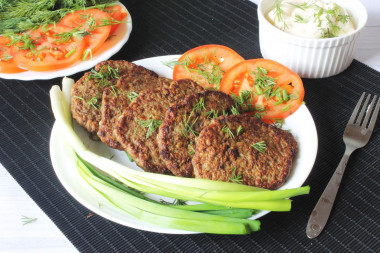 Beef liver cutlets