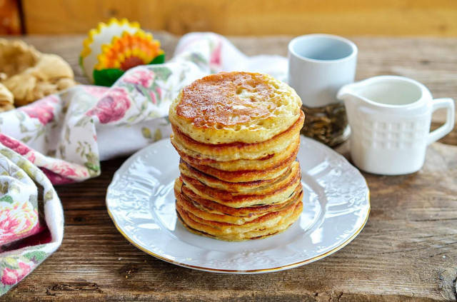 Pancakes with soda and without yeast