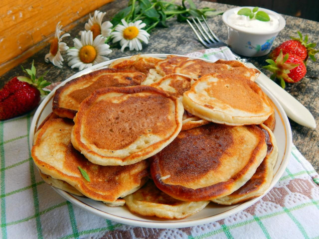 Classic pancakes on kefir