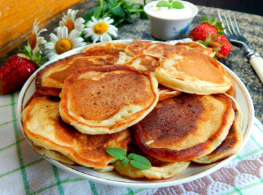 Classic pancakes on kefir